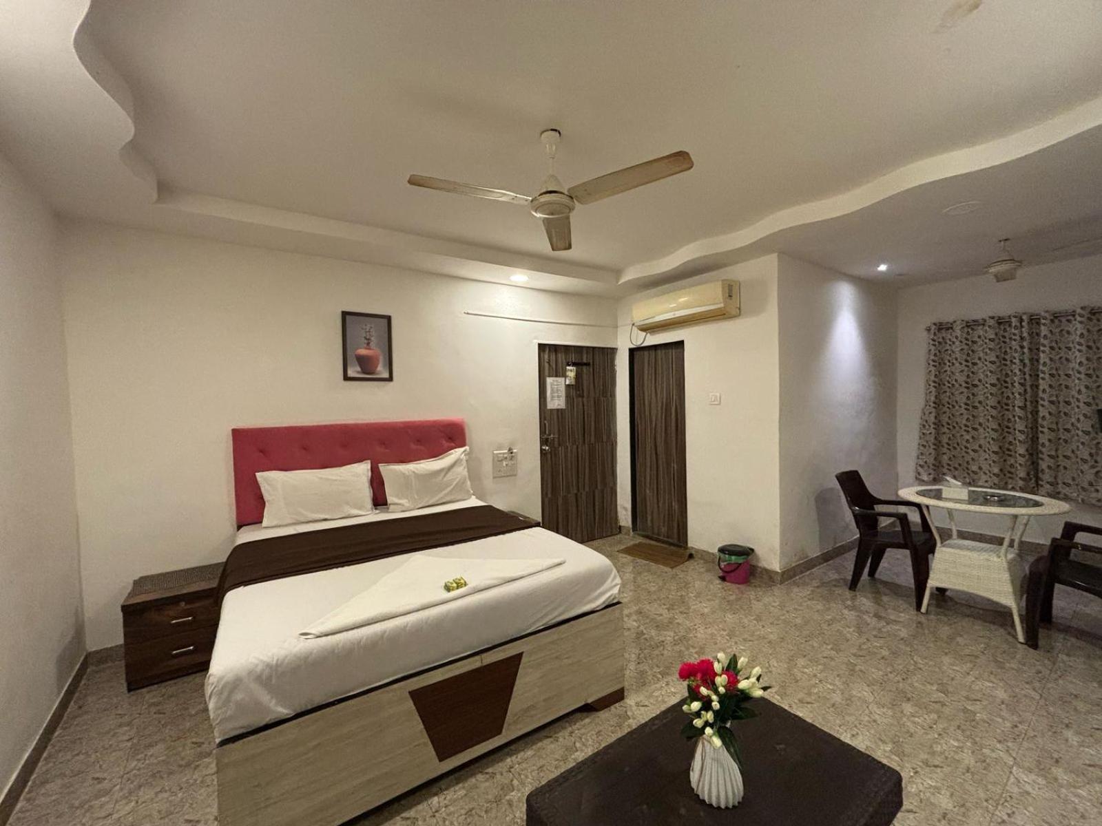 Rockdale Hotel & Resort Mira-Bhayandar Εξωτερικό φωτογραφία